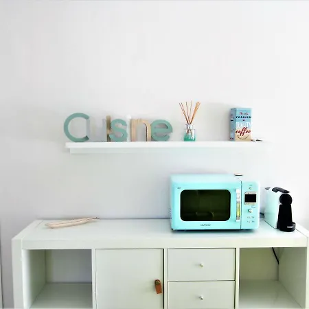 דירה New & Modern On The Sea